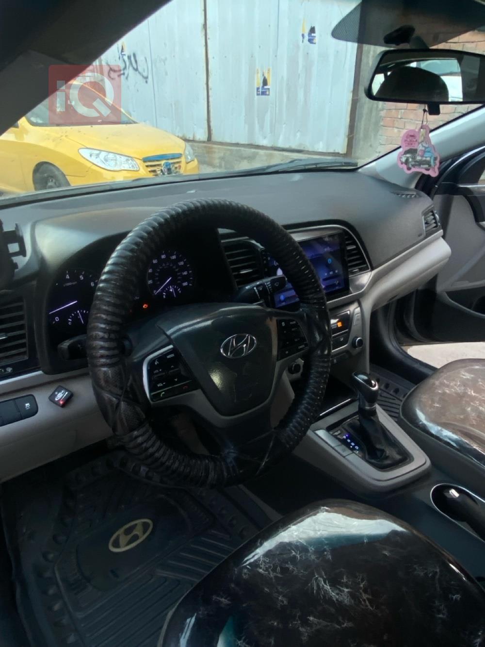 هیوندای ئەلەنترا